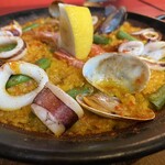 Ricotta Latino  - 魚介風味豊かなパエリア