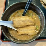 大勝軒 てつ - 特製みそつけ麺　バラｘ２アップ　iPhone15 Pro メインカメラ