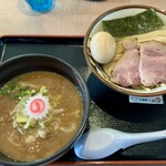 大勝軒 てつ - 料理写真:特製みそつけ麺　バラｘ２　グリルｘ１　iPhone15 Pro メインカメラ