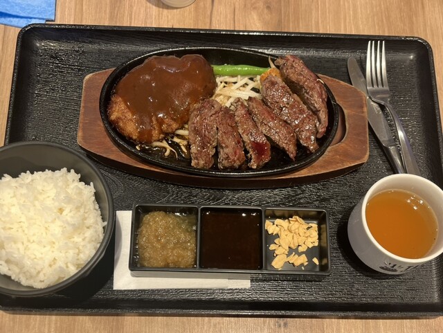 1 Pound Steak & Hamburg TAKERU Rarapoto Ekusuposhi Ten - 萬 1 Pound Steak & Hamburg TAKERU Rarapoto Ekusuposhi Ten - 萬