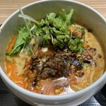 自由が丘 蔭山樓 - 特製担々麺