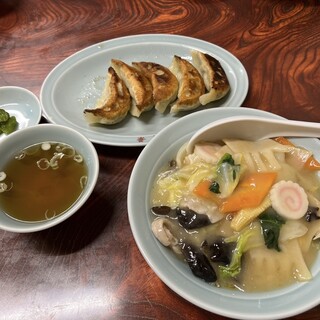 口コミ一覧 : 美華 - 上田/食堂 [食べログ]