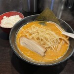 らーめん一蔵 - 赤鬼ラーメン