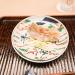 Ogata - グジの鱗焼きに春キャベツ