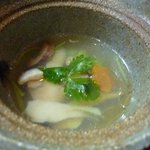 料理民宿ないとう - マツタケの土瓶蒸し