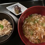 六雁 - 鯛ご飯とウルイの味噌汁