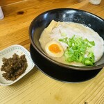 美與志堂 - 単品豚骨醤油ラーメン