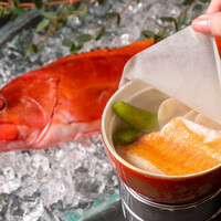 鮮魚の上湯スープ　和紙包み蒸し