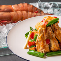 皇帝海老のニンニク強火炒め