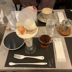 〆パフェ しろ - 