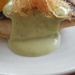 キッチン ブルー グローブ - エストラゴンとマスタードのソースはタップリ！！