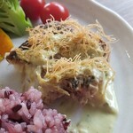 キッチン ブルー グローブ - 黒鯛ポワレはあと少し