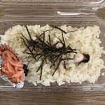 味処 のりちゃん - 料理写真:たこ飯　400円