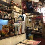 ゴーディーズ  - 店内