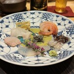 玄水 - 造り盛合せ(三重 桜鯛 4日寝かせ、三河湾 とり貝、三河湾 河豚煮凍り、甘海老 雄 昆布締め、三河鮃 4日寝かせ、三河湾 鮃12日寝かせ)