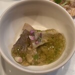 焼肉あきら漸 - ホルモンMIXオクラのジュレ〜ギアラ、小腸、ツラミ