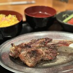 さぬき名物 骨付鳥 田中屋 - 骨付き肉セット　親鳥