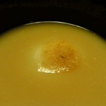 なかむら - 2014年2月　これが噂の、白味噌雑煮。