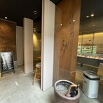 ダンディゾン - エントランス