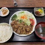 Hanamuro - 豚スタミナ定食