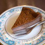 レストラン美咲亭 - 「チーズショコラ」。チョコ風味のチーズケーキ。