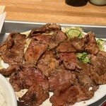肉料理 まつざか - 肉大盛り定食　1250円