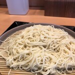 麺屋 鶏ノ湯 - 熱々の熱盛は一度冷水で締めてからあたためてます。