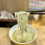 Ramen Unari - ラーメン海鳴　ラーメンジェノバの麺！