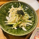 食堂かど。 - 長ネギとエシャロットの梅和え