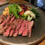 肉卸 萬野屋 別邸 - 職人さんに焼いてもらったハネシタです。