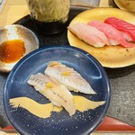 Kaitenzushi Honjin - 