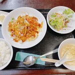 中国菜 香味 - Bランチ 豚細切りと玉子の甘酢あんかけ①