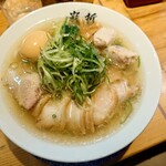 ラーメン巌哲 - 