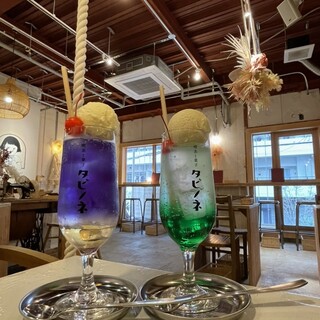 喫茶と菓子 タビノネ_1