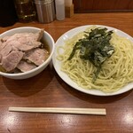 らぁめん 満来 - チャーシューざる