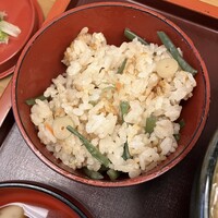 京都 権太呂 本店 - 山菜ご飯