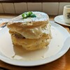 Kona Kona Cafe' - パンケーキ、マカダミアンナッツソース