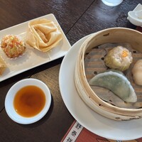 DimDimSum 大阪本店 - 
