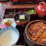 あつた蓬莱軒 本店 - 