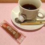 イヅツカフェ - ハウスブレンド　八ッ橋付き