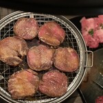 焼肉 朧 - 