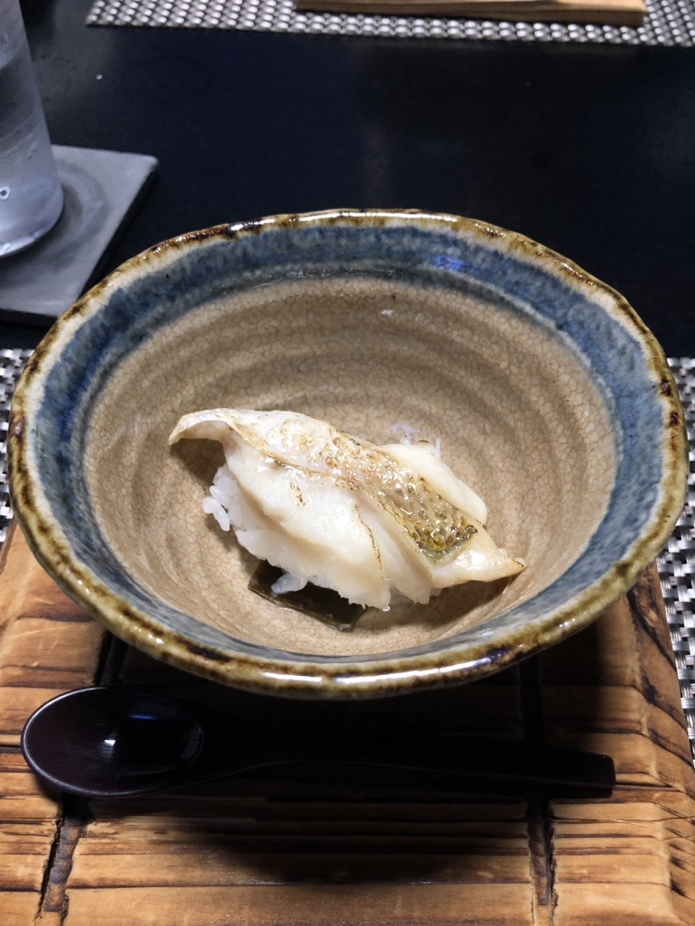 寿し 駒 本店