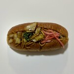 ベーカリーカフェ 明治堂 - 焼きそばパン ¥250