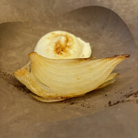 SINC BISTRO - 甘い甘い玉ねぎ。クリームブリュレみたい