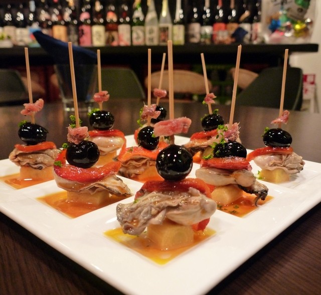 ピカ ピカ ピンチョス Pica Pica Pintxos 蓮池町通 スペイン料理 ネット予約可 食べログ ピカ ピカ ピンチョス Pica Pica Pintxos 蓮池町通 スペイン料理 ネット予約可 食べログ