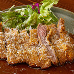Wagyu beef cutlet with Bishouster sauce