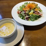 サラマンジェ・ヒロ - サラダとスープ