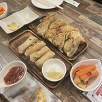 365 GYOZA BAR - 