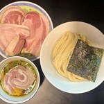 らぁ麺 飛鶏 - 地鶏つけそば大盛り、特上トッピング