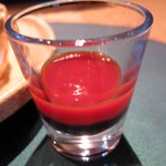 懐石カフェ 蛙吉 - 14年2月　トマトとイカ墨の鳥居カラーのソース付き